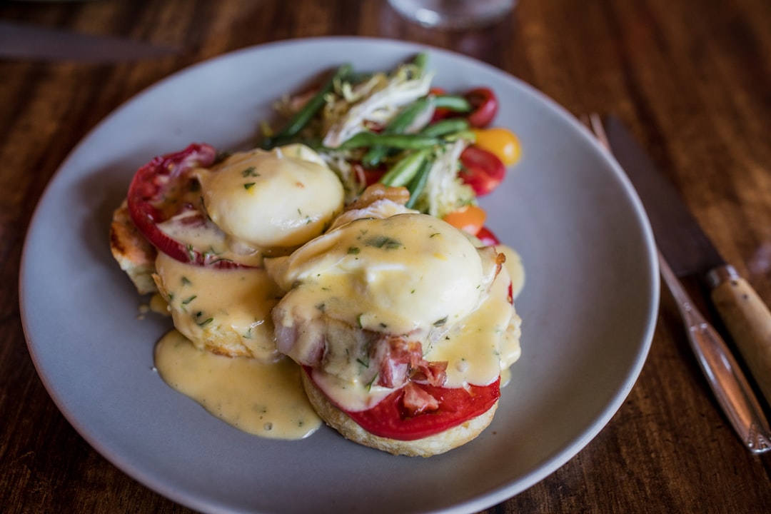 Eggs Benedict with Hollandaise