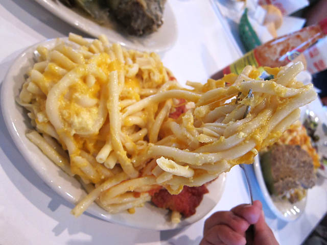 Baked Mac and Cheese (American Classic)