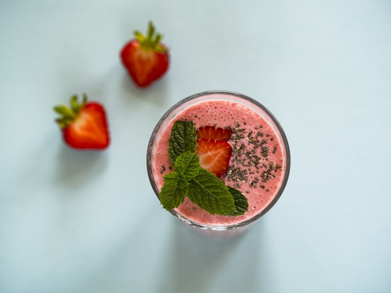 Blueberry Oat Breakfast Smoothie